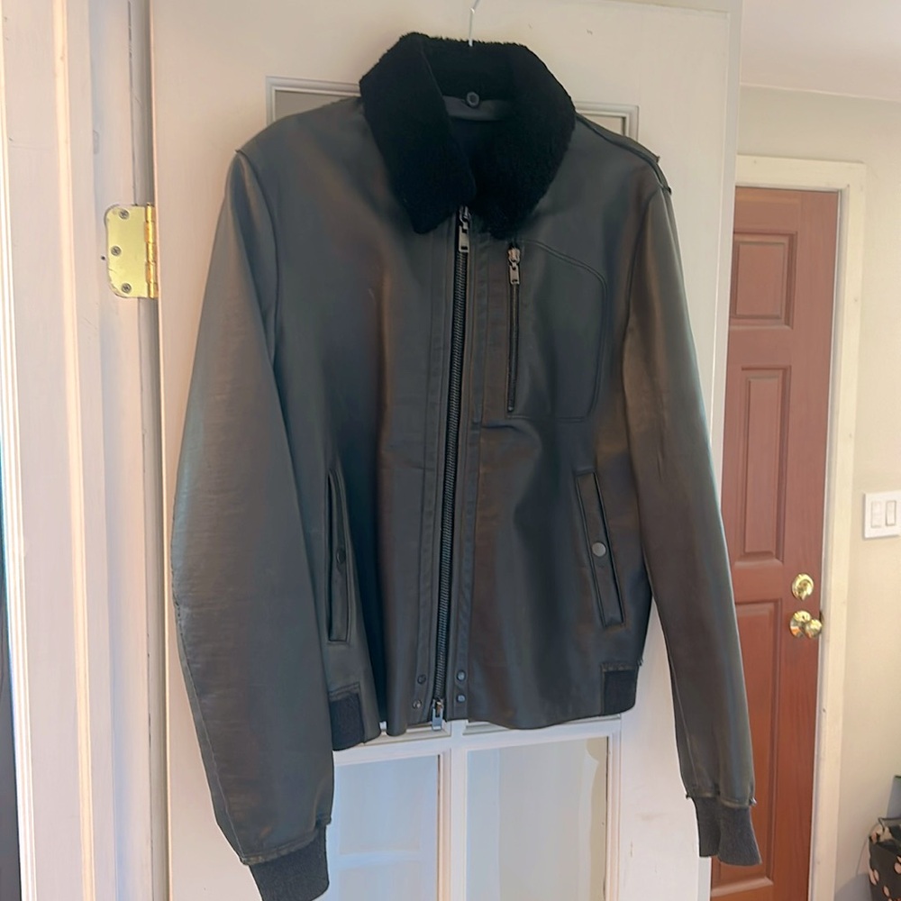 Authentic Lanvin leather jacket w/ shearling collar 🦄. Final sale